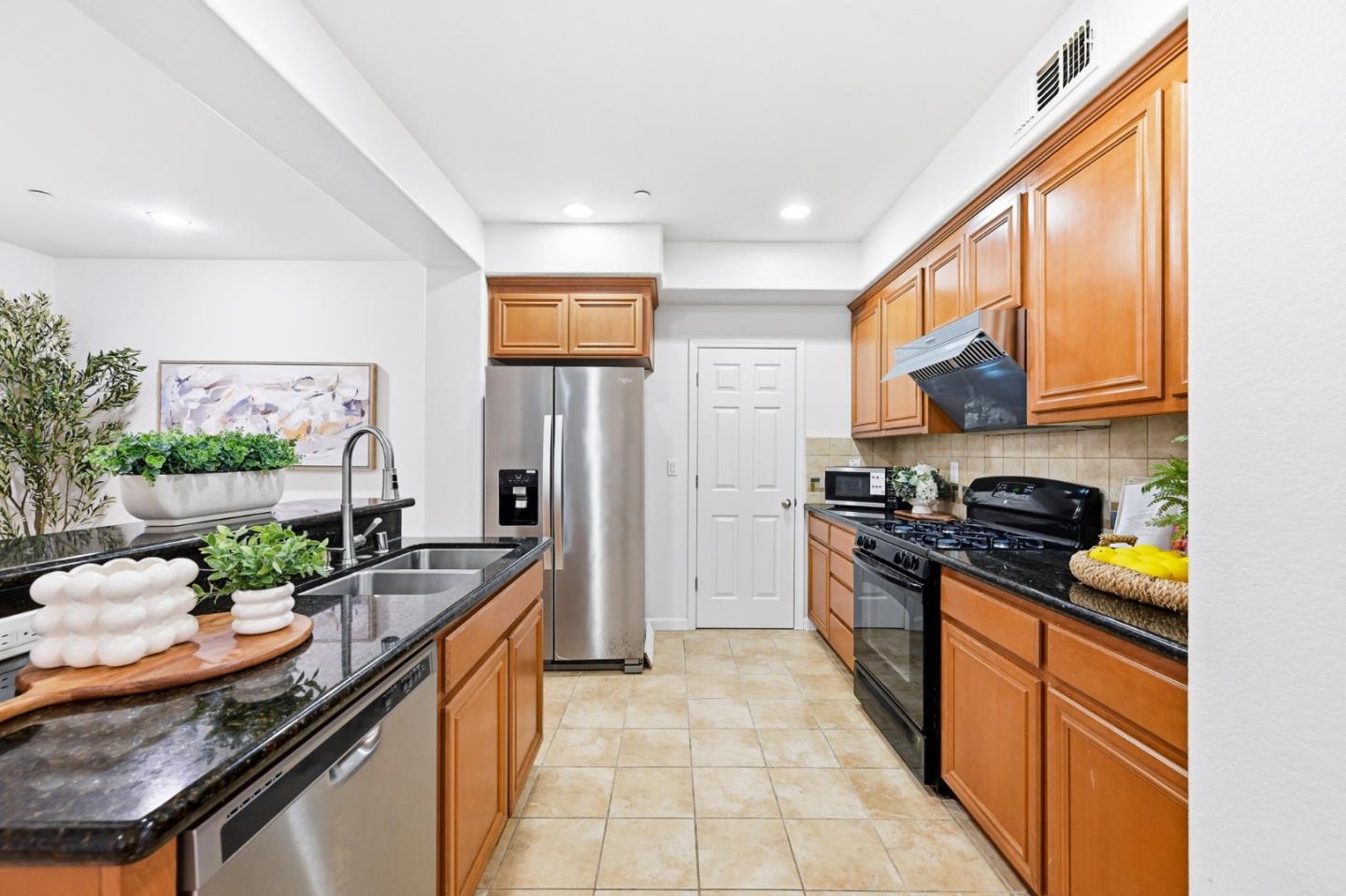 Photo #7: ML82047958 Listing: Photo #7