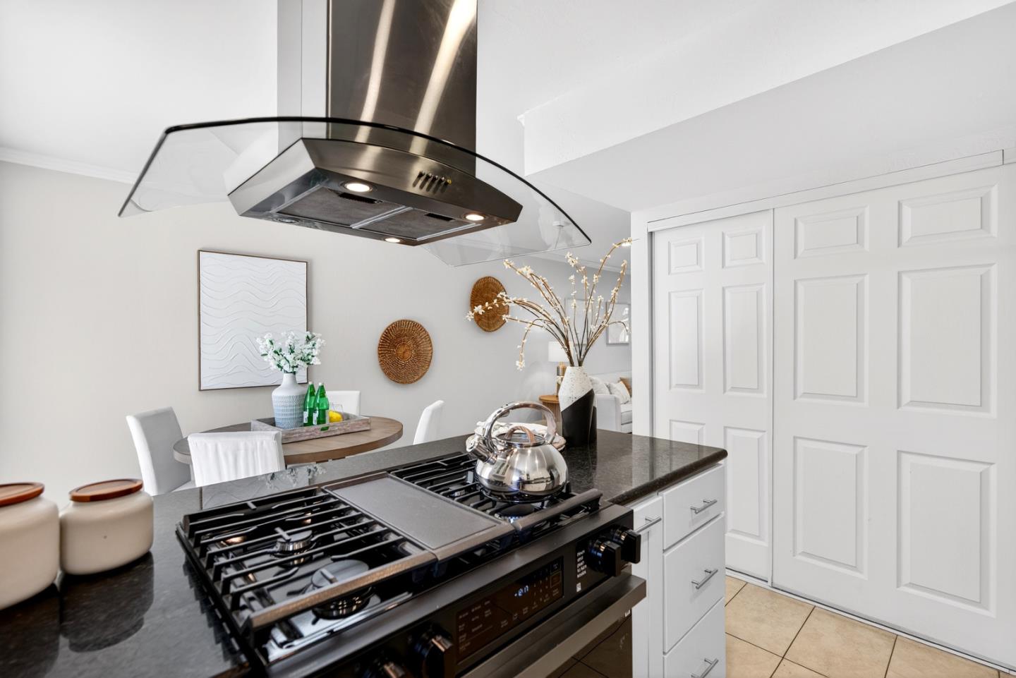Photo #9: ML82047978 Listing: Photo #9
