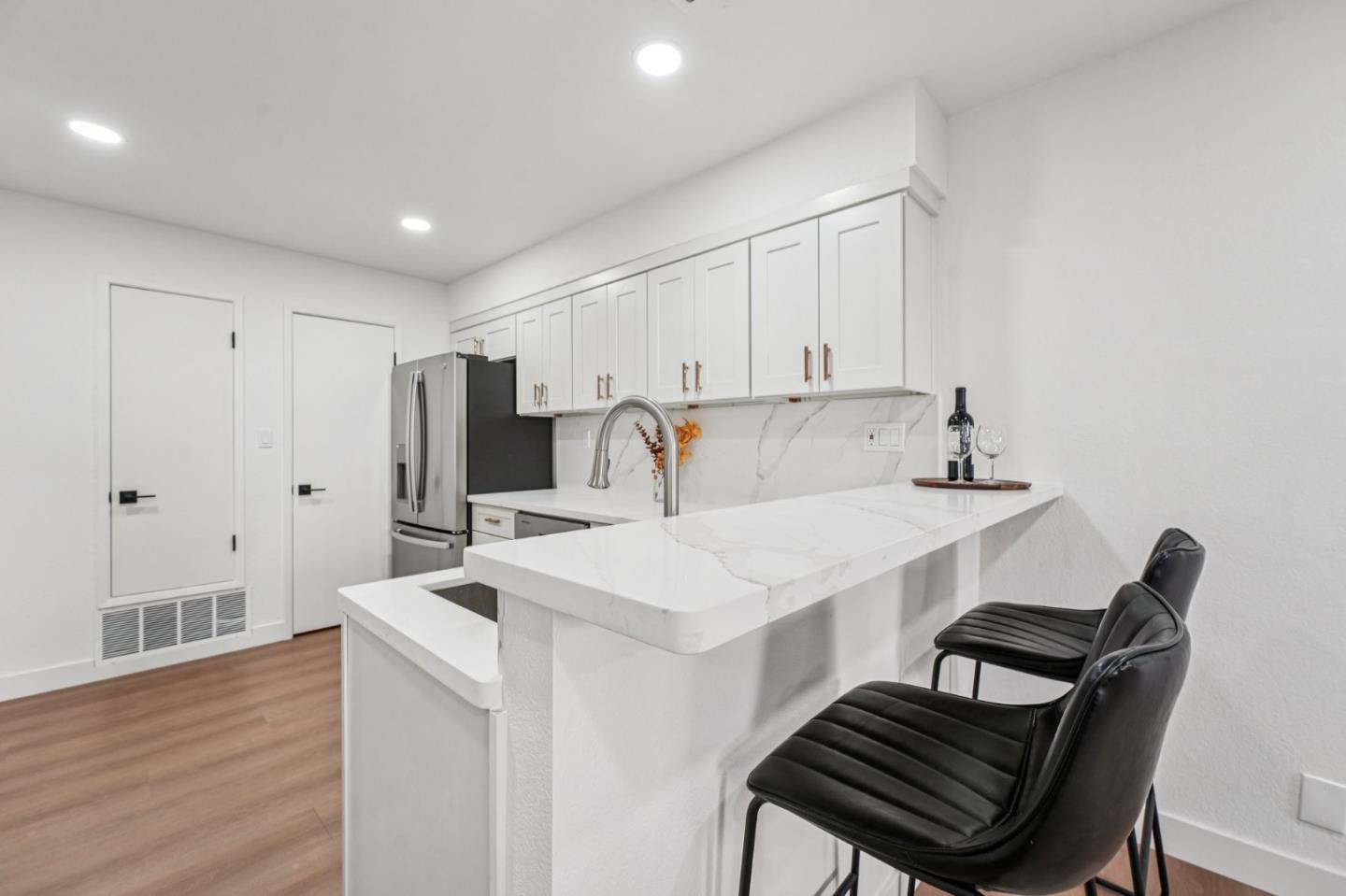 Photo #28: ML82047979 Listing: Photo #28