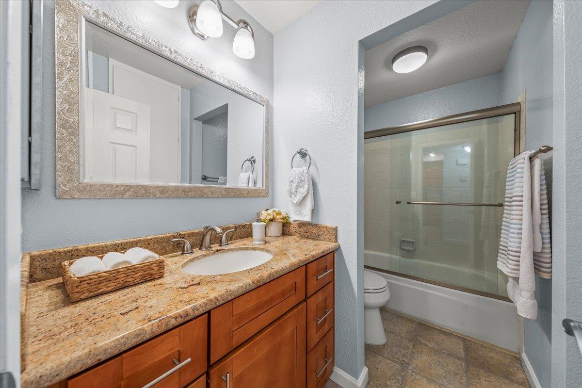 Photo #18: ML82048007 Listing: Photo #18