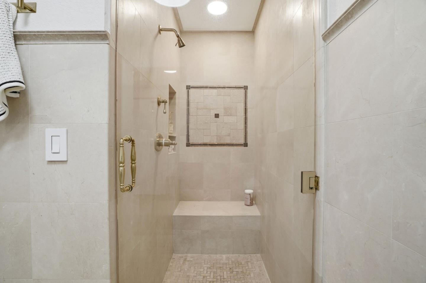 Photo #27: ML82048016 Listing: Photo #27