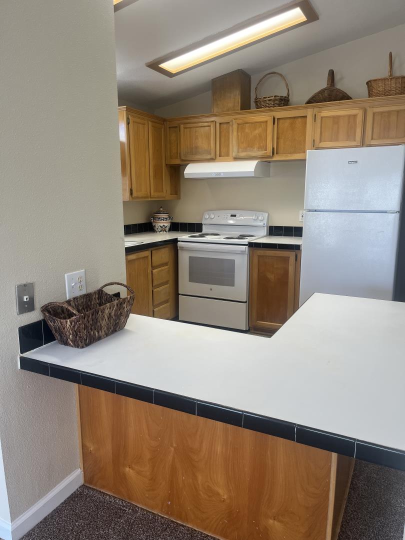 150 Kern ST 96, Salinas, CA 93905, Photo 4