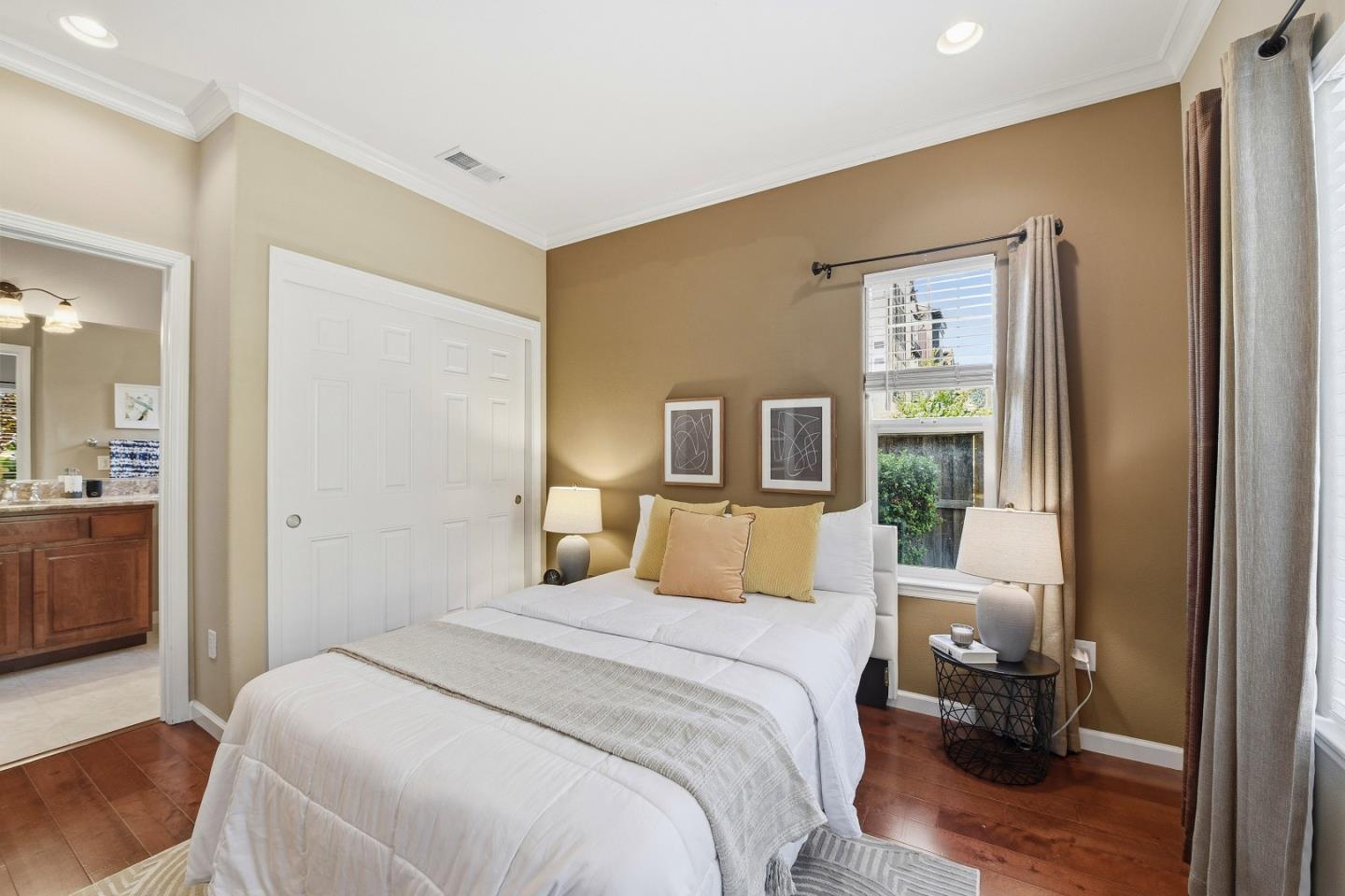 Photo #23: ML82048067 Listing: Photo #23