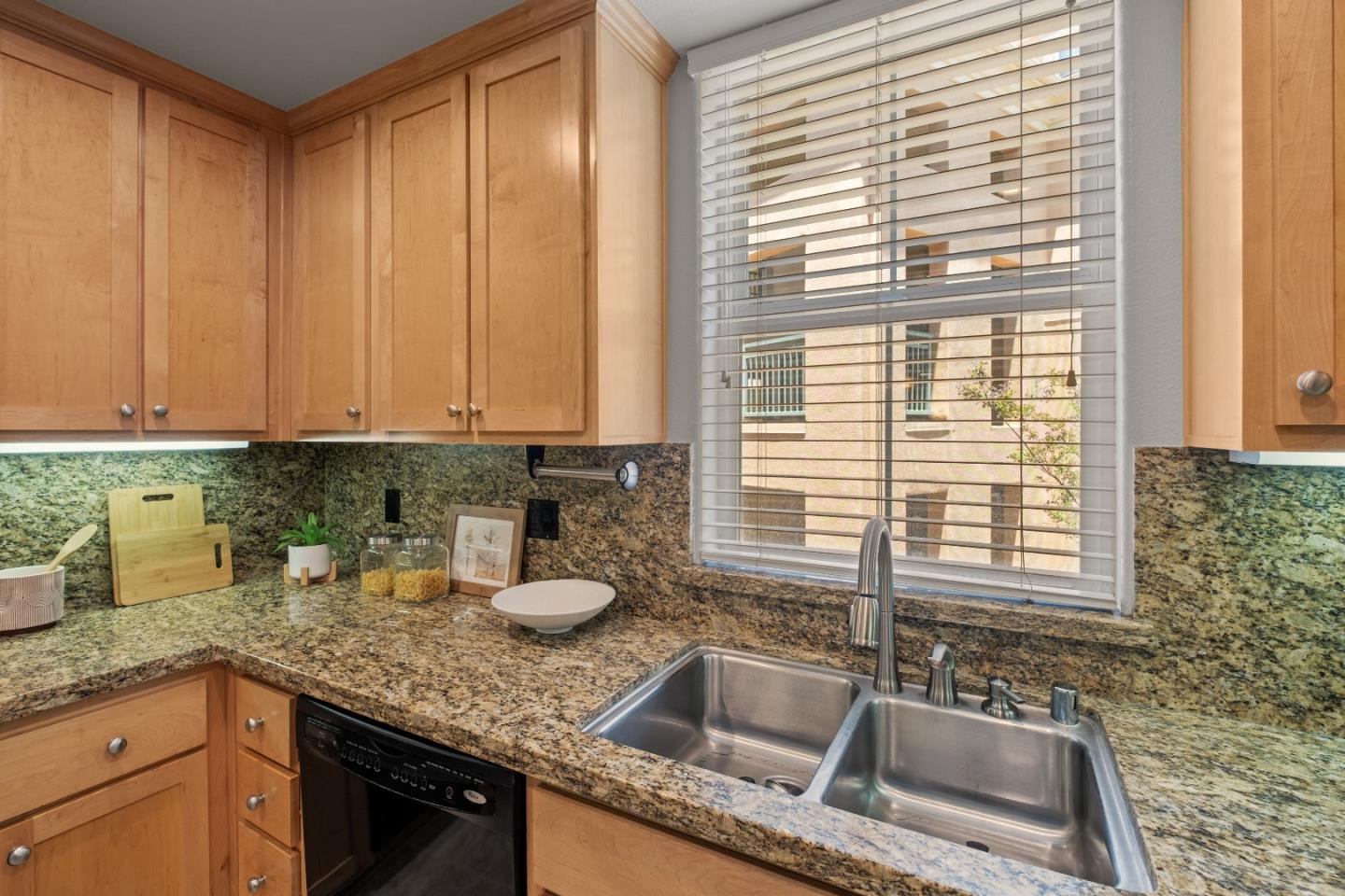 Photo #15: ML82048072 Listing: Photo #15