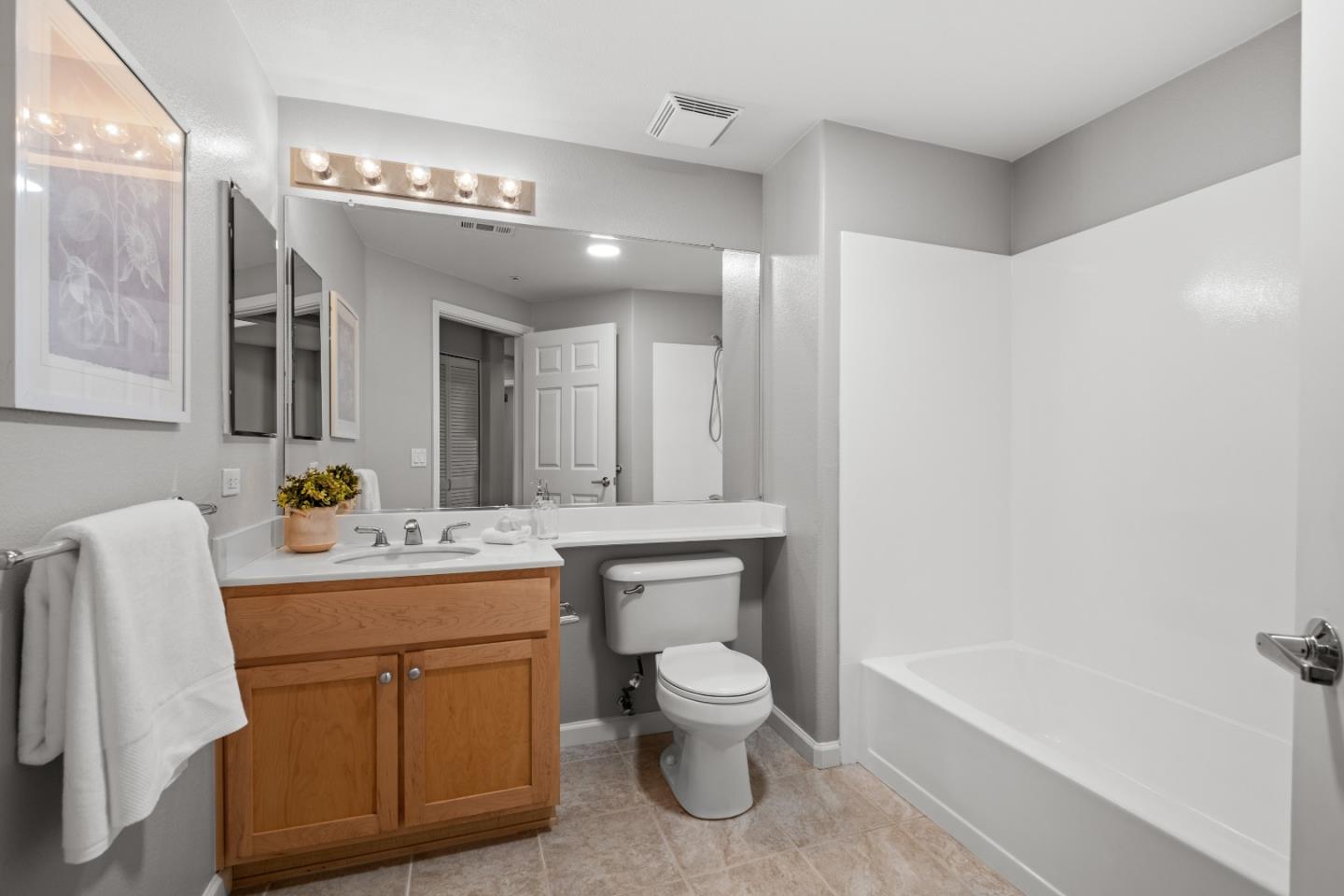 Photo #17: ML82048072 Listing: Photo #17