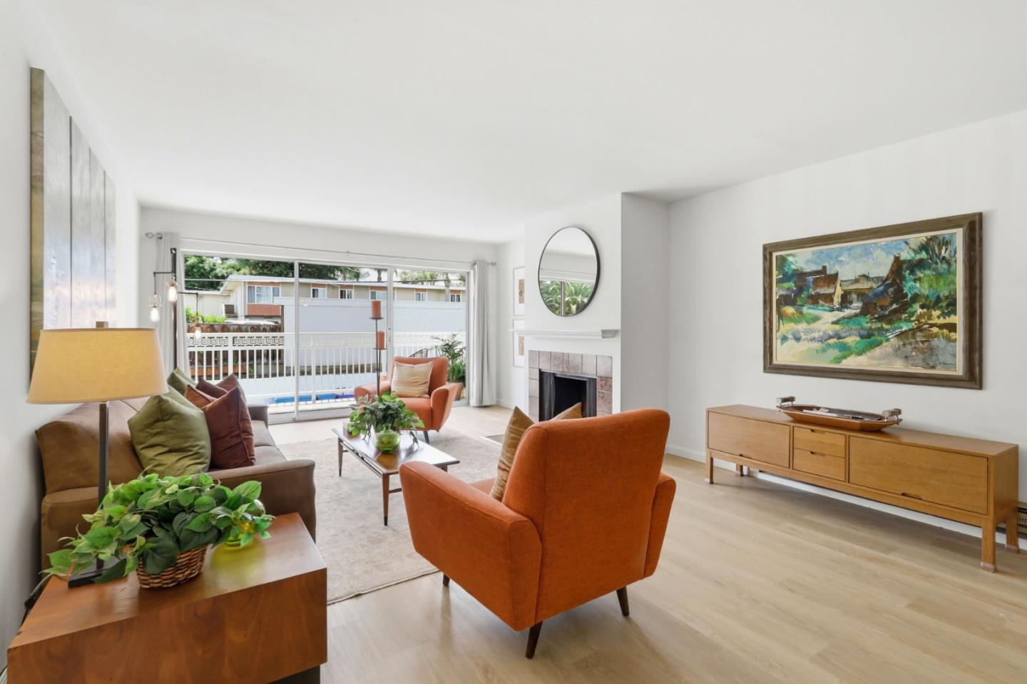 Photo #6: ML82048086 Listing: Photo #6