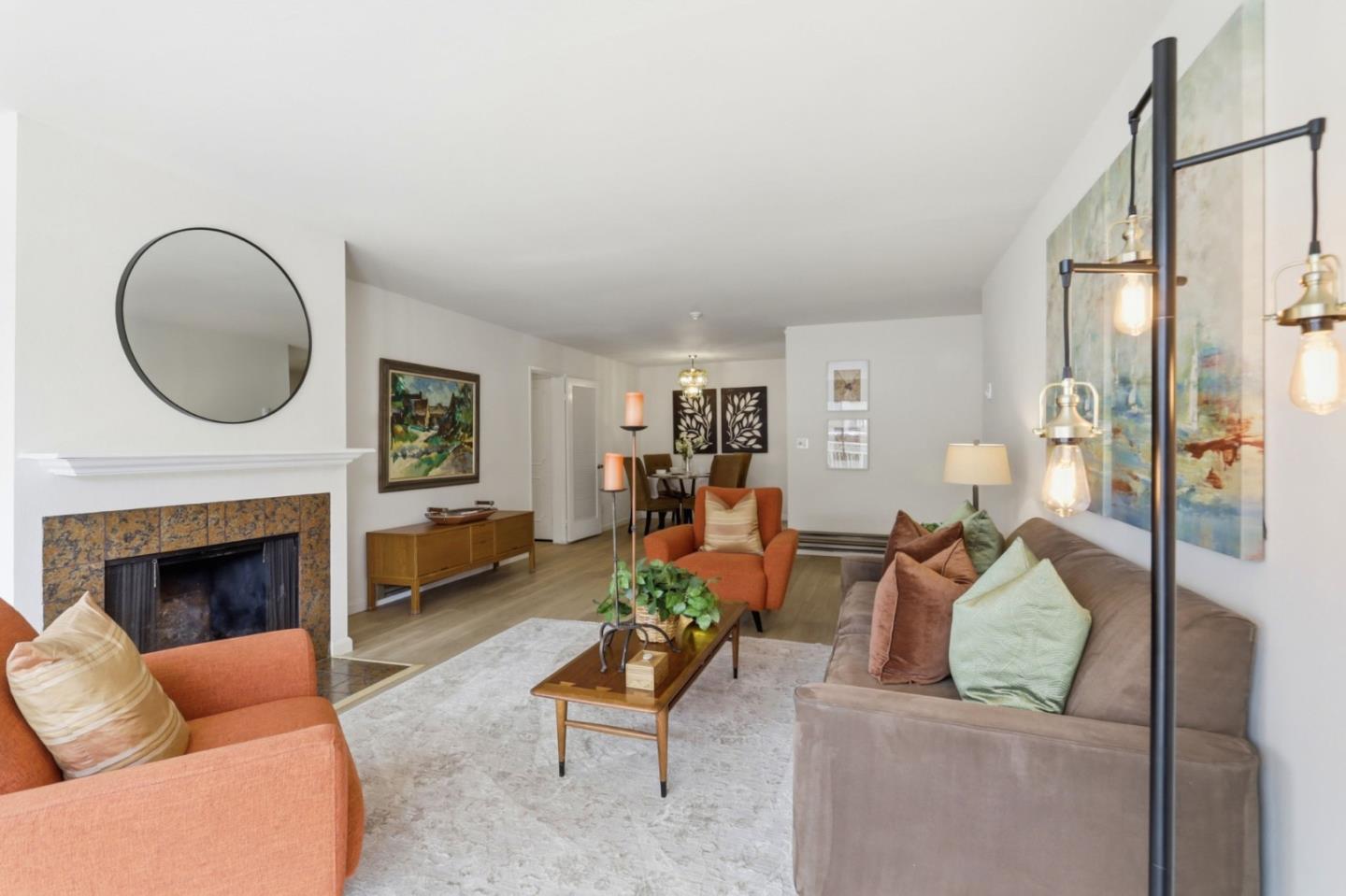 Photo #8: ML82048086 Listing: Photo #8