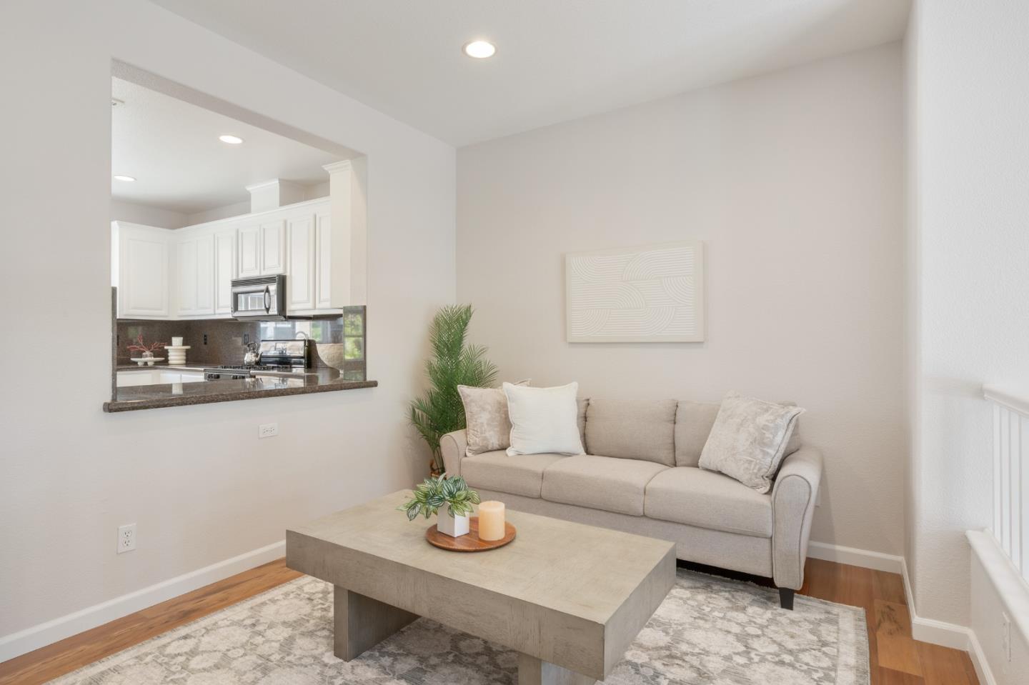 Photo #7: ML82048097 Listing: Photo #7