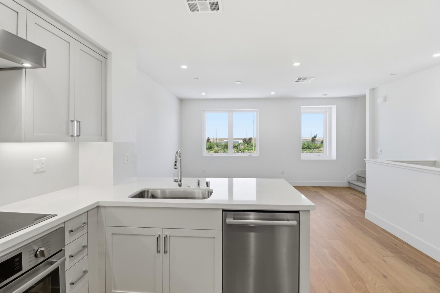 Photo #10: ML82048099 Listing: Photo #10