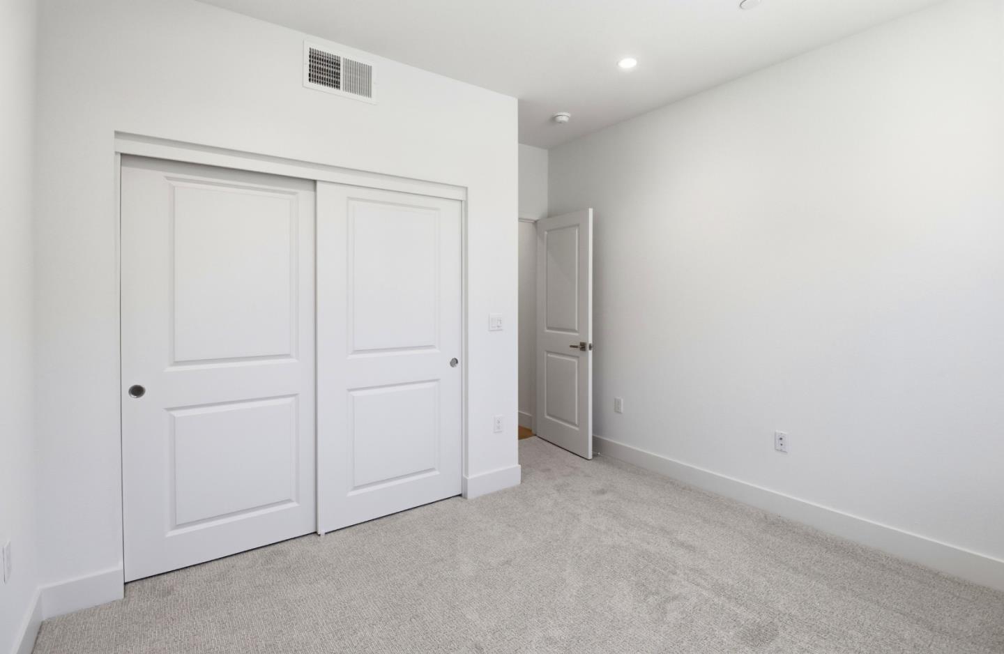 Photo #12: ML82048099 Listing: Photo #12