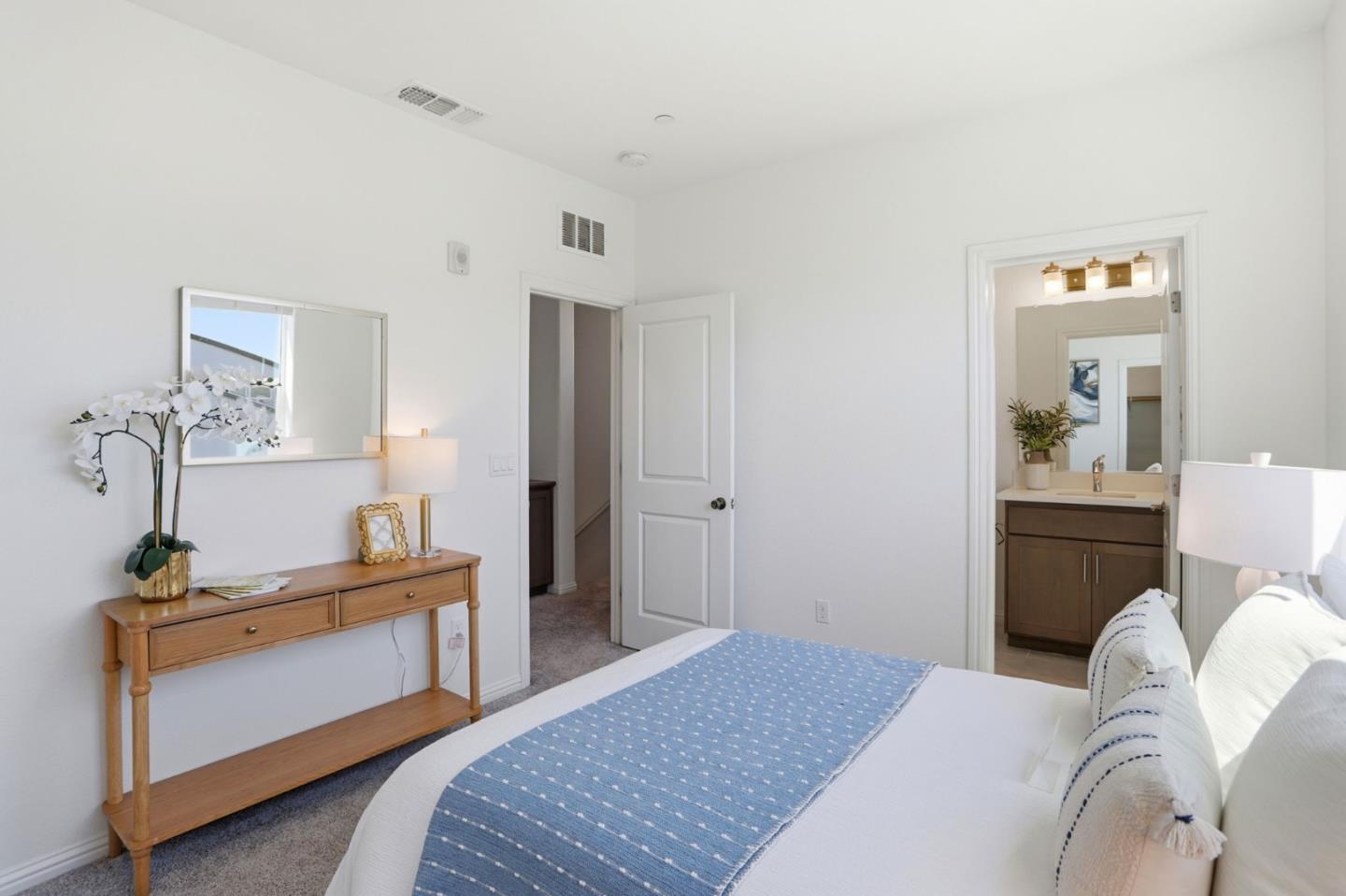 Photo #15: ML82048110 Listing: Photo #15