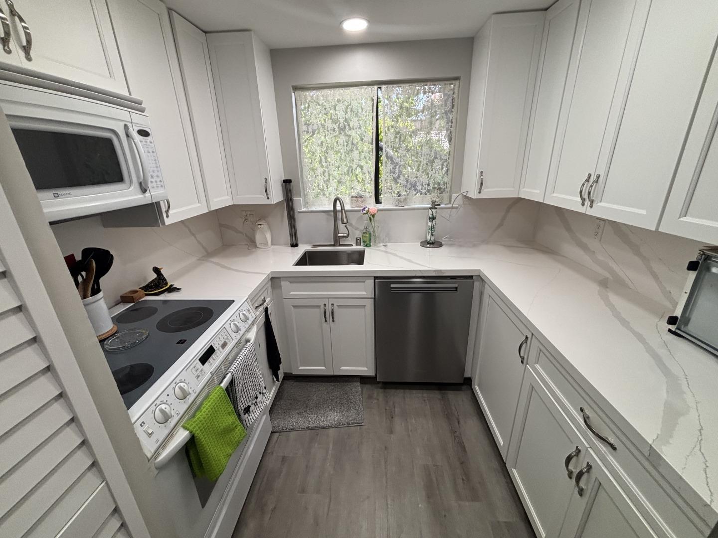 Photo #5: ML82048111 Listing: Photo #5