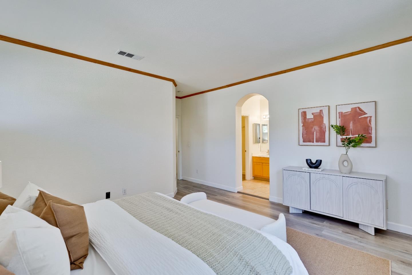 Photo #12: ML82048125 Listing: Photo #12