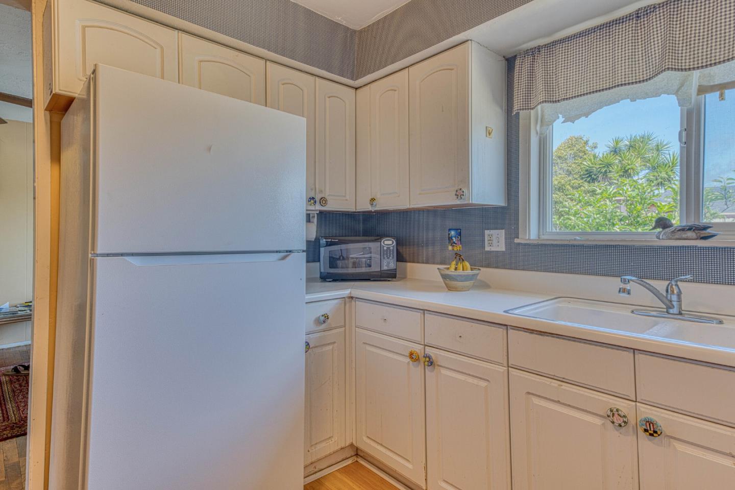 1833 Waring ST, Seaside, CA 93955, Photo 7
