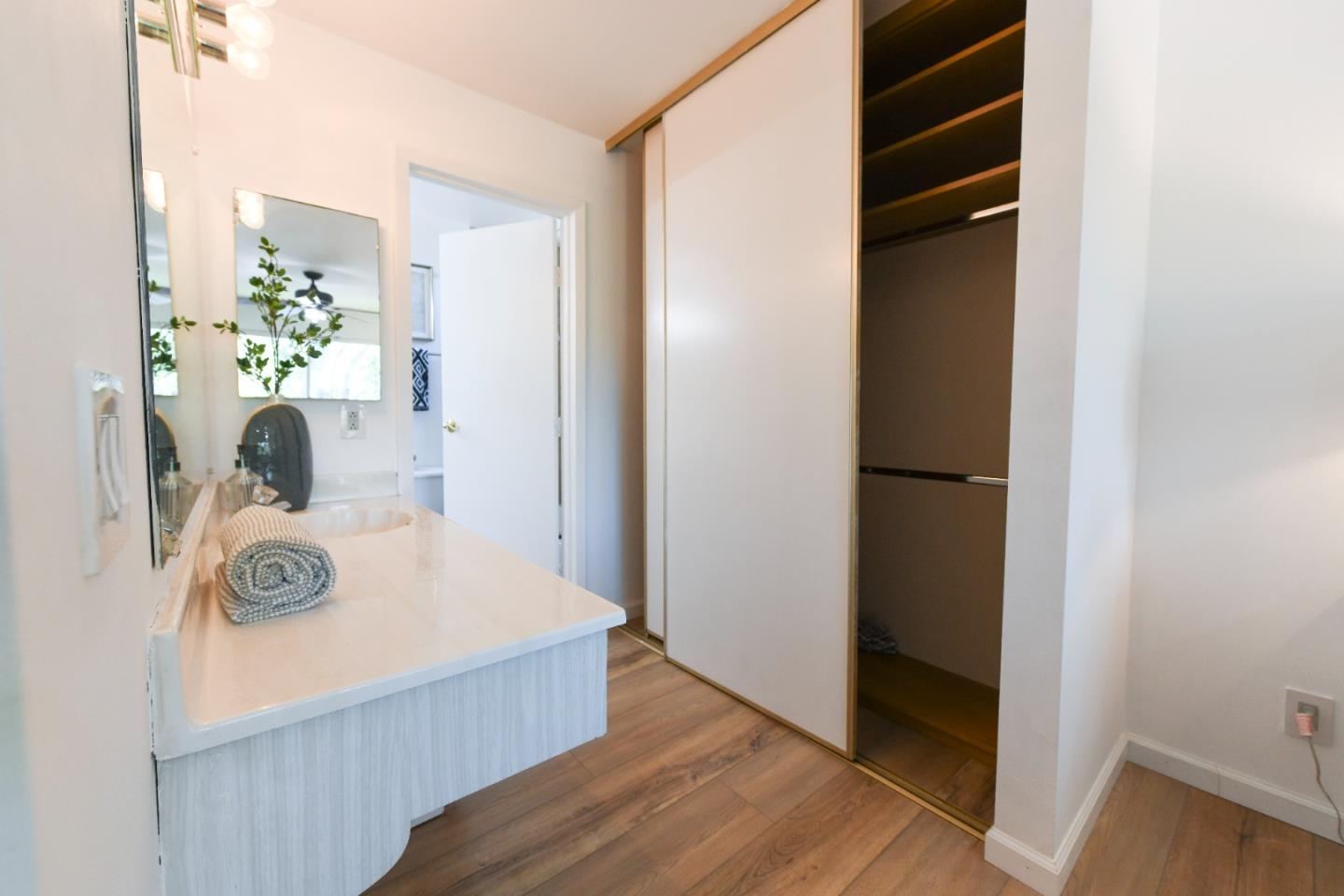 Photo #21: ML82048136 Listing: Photo #21