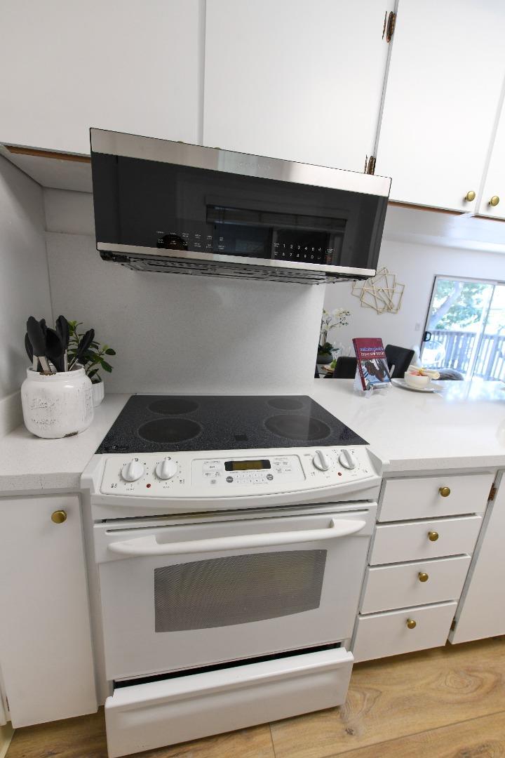 Photo #6: ML82048136 Listing: Photo #6
