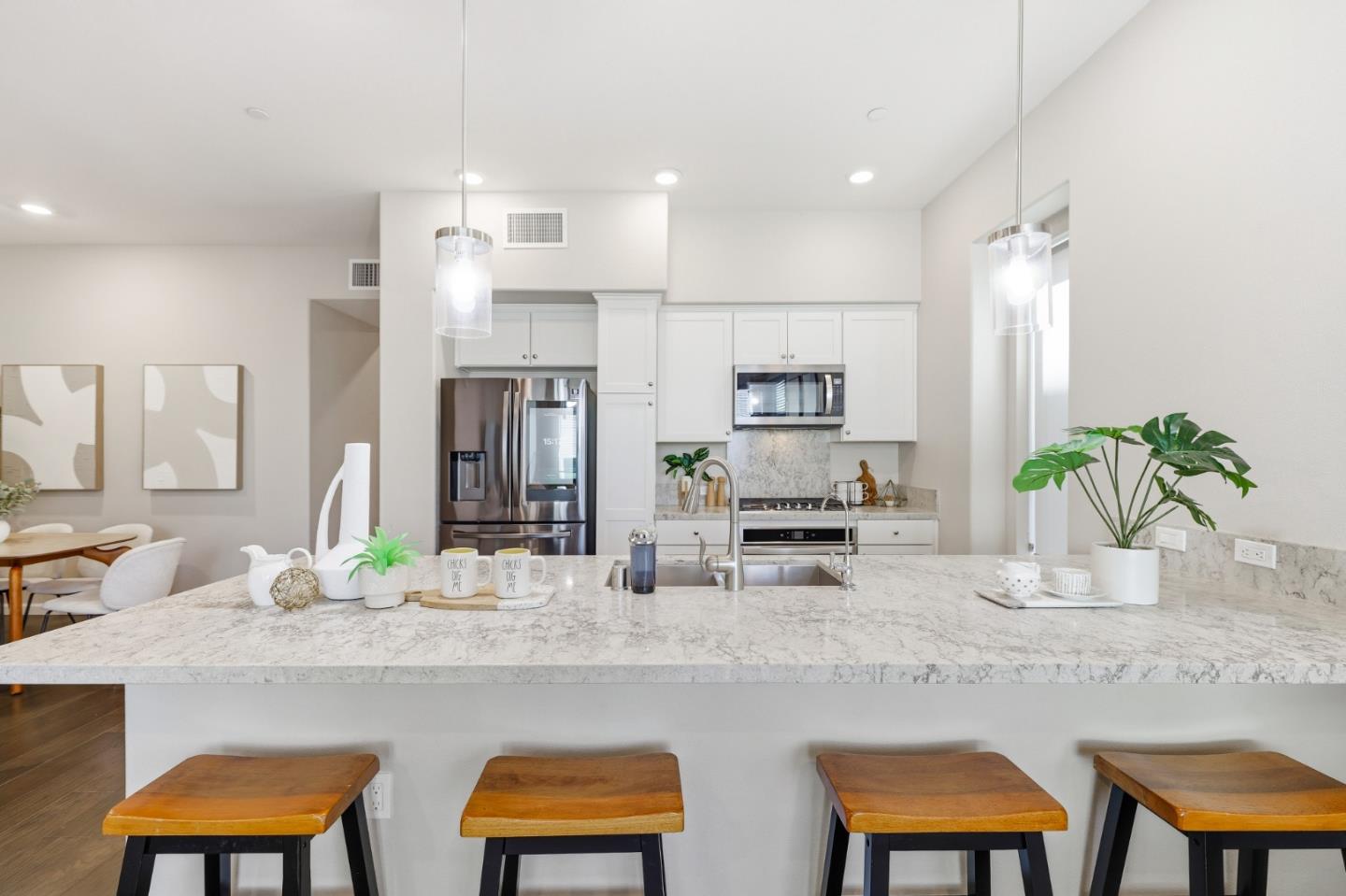 Photo #16: ML82048139 Listing: Photo #16