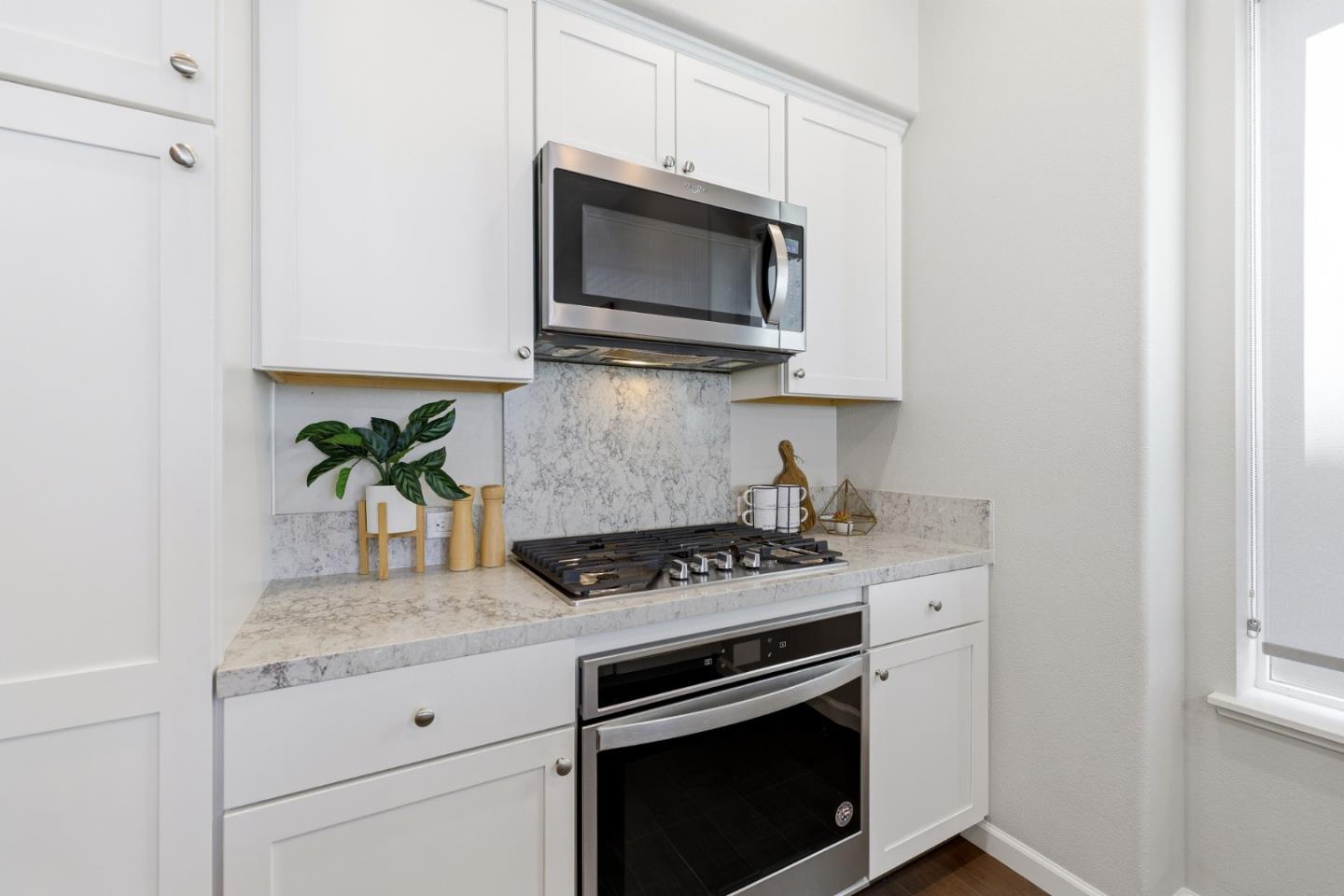 Photo #21: ML82048139 Listing: Photo #21