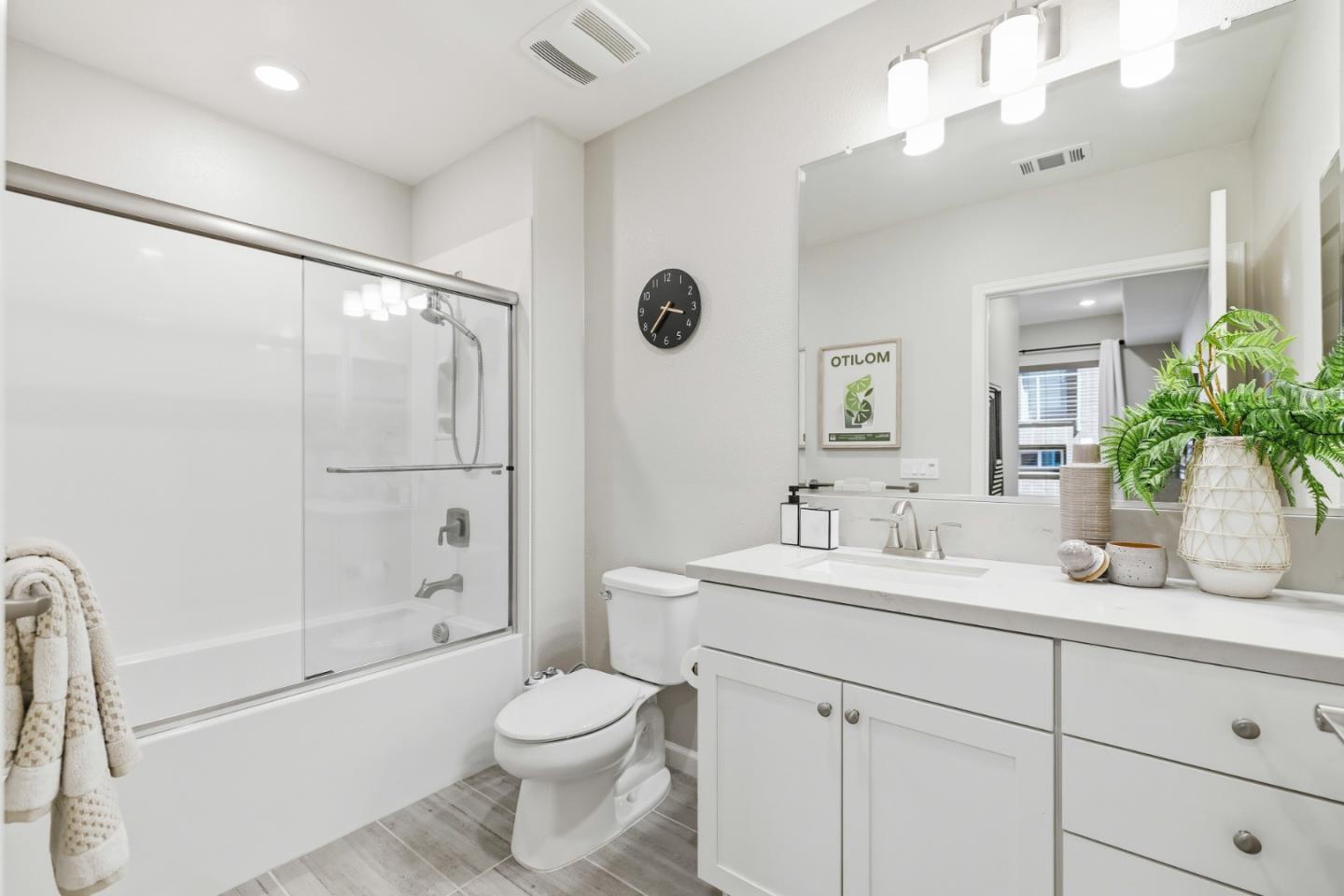 Photo #32: ML82048139 Listing: Photo #32