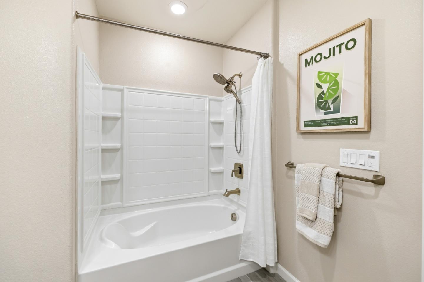 Photo #37: ML82048139 Listing: Photo #37