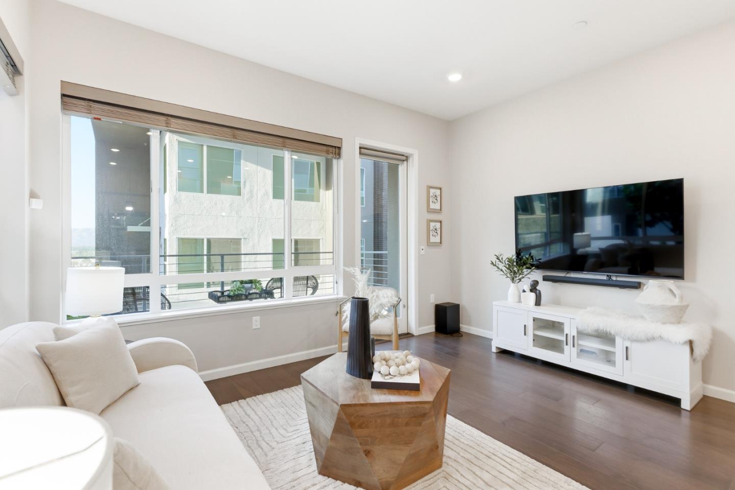 Photo #9: ML82048139 Listing: Photo #9