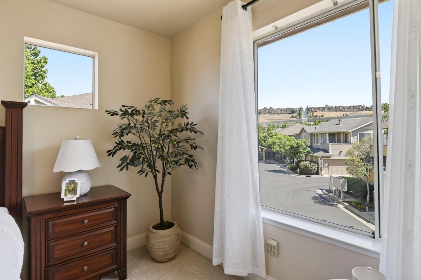 Photo #24: ML82048149 Listing: Photo #24
