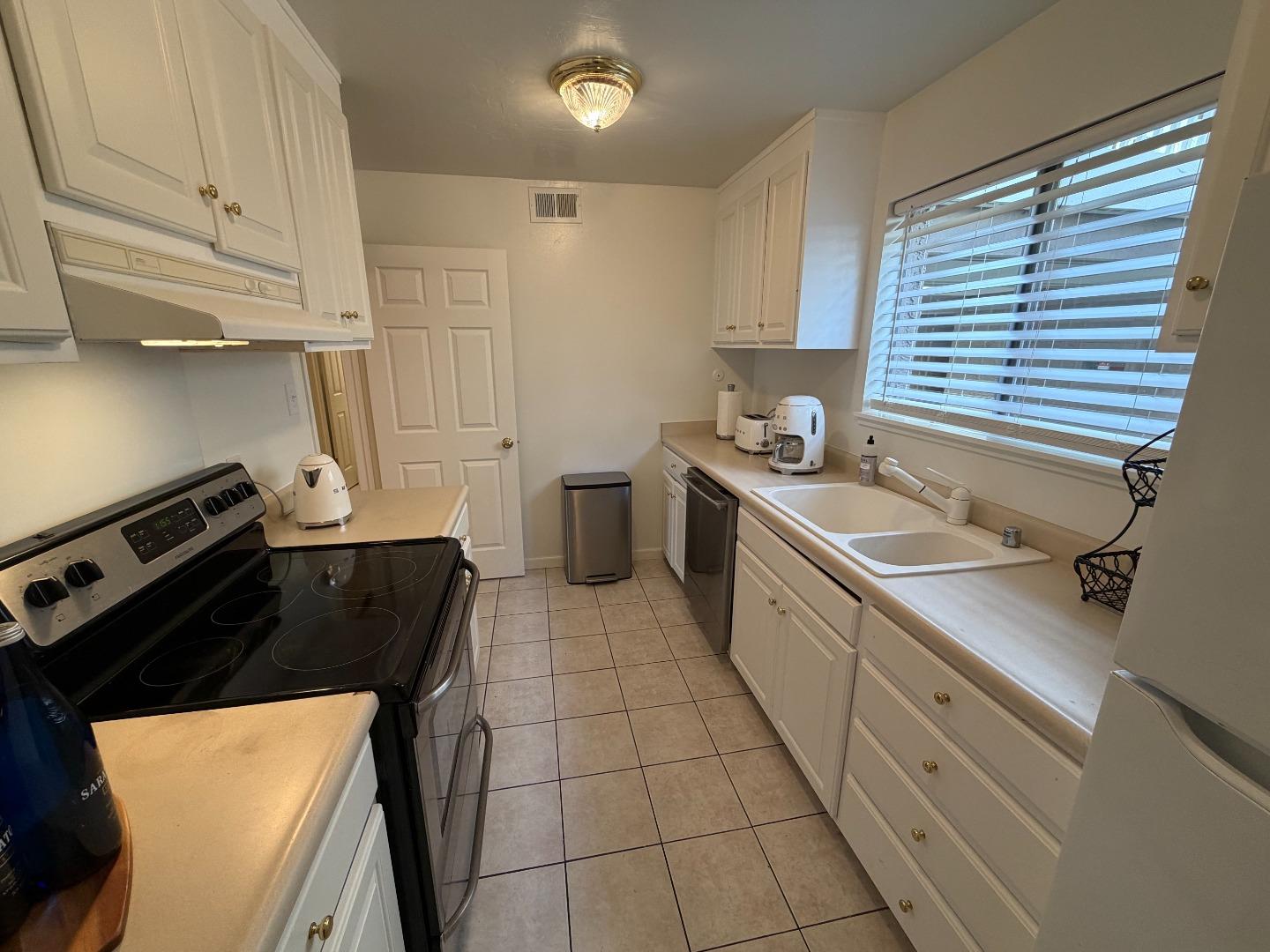 Photo #8: ML82048152 Listing: Photo #8