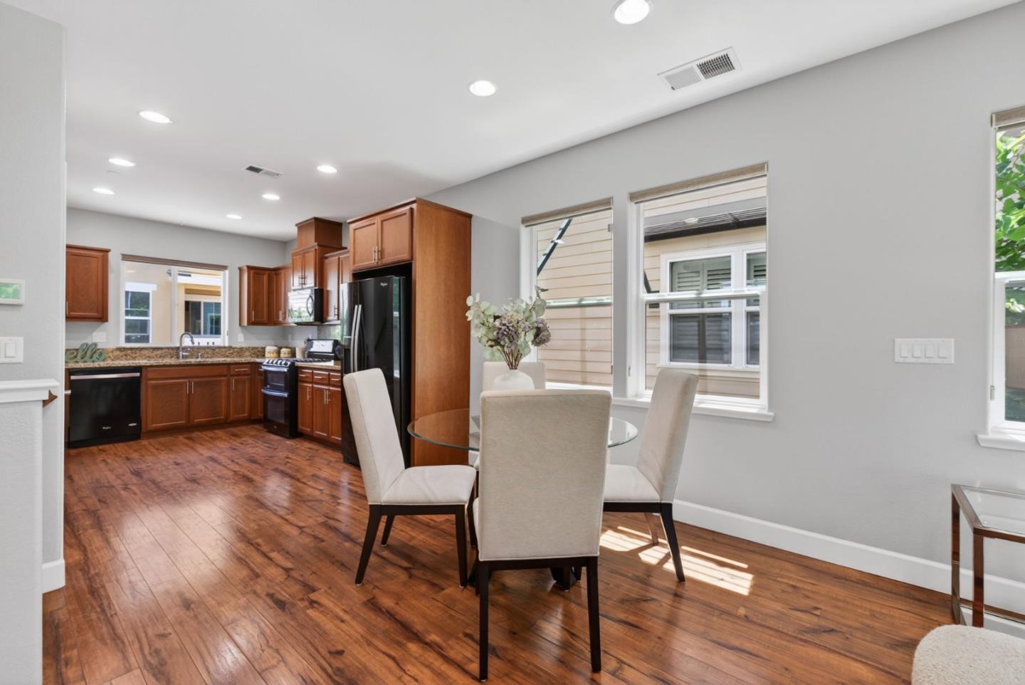 Photo #9: ML82048159 Listing: Photo #9