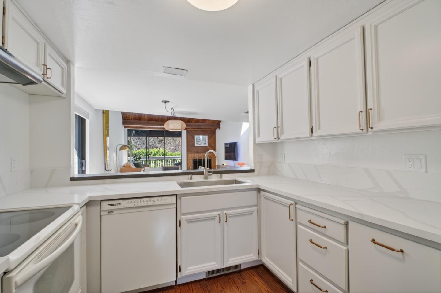 Photo #16: ML82048166 Listing: Photo #16
