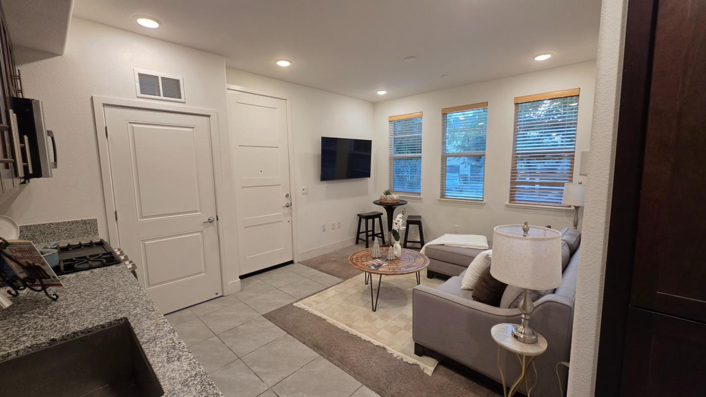 386 Rhythm LN, Hayward, CA 94544, Photo 5