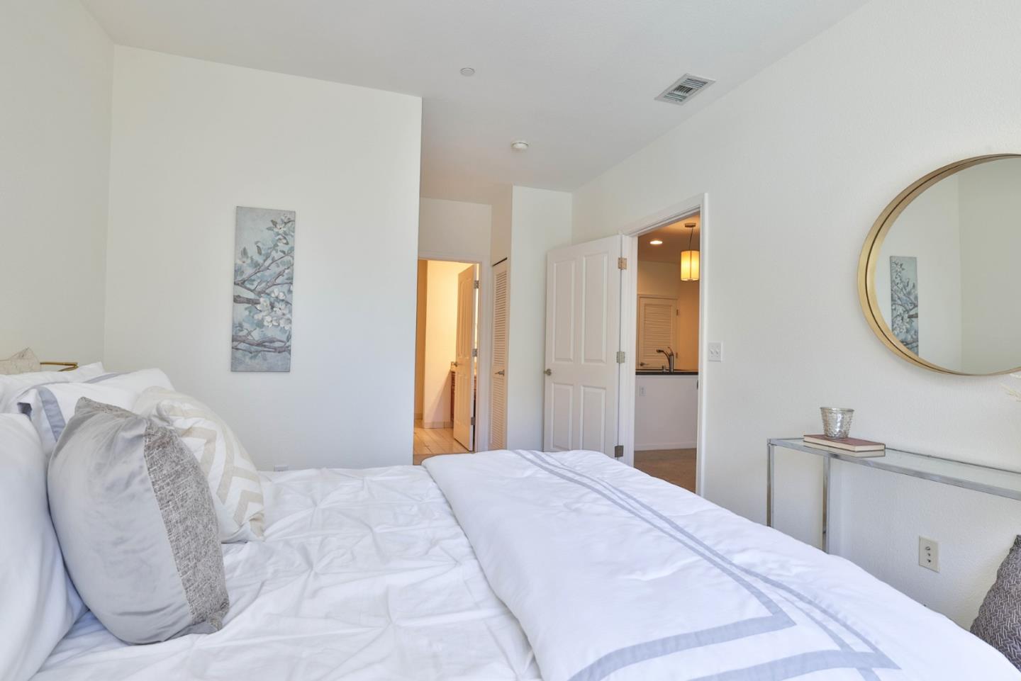 Photo #12: ML82048185 Listing: Photo #12