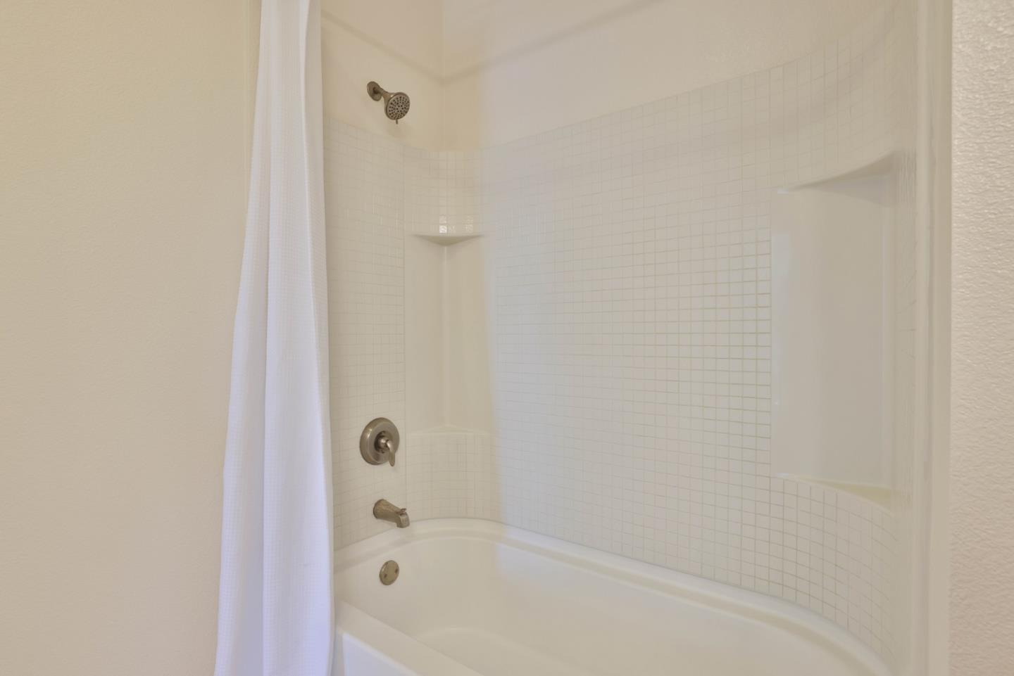 Photo #24: ML82048185 Listing: Photo #24