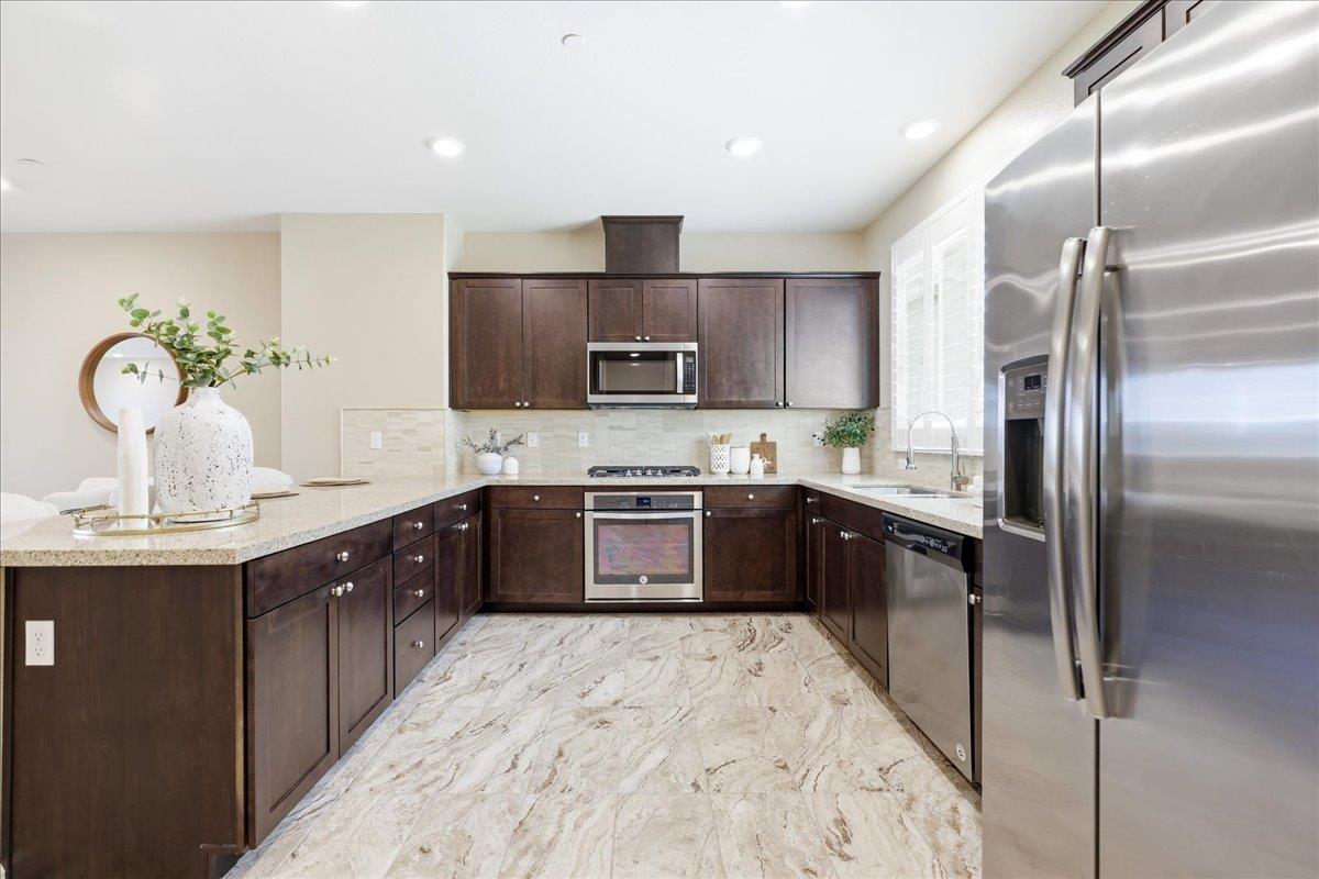 Photo #14: ML82048188 Listing: Photo #14