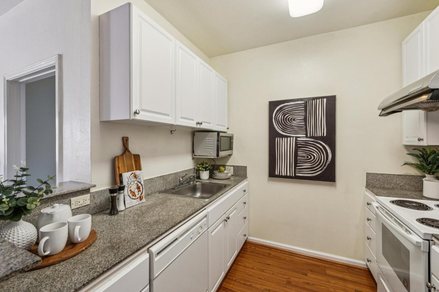 Photo #9: ML82048190 Listing: Photo #9