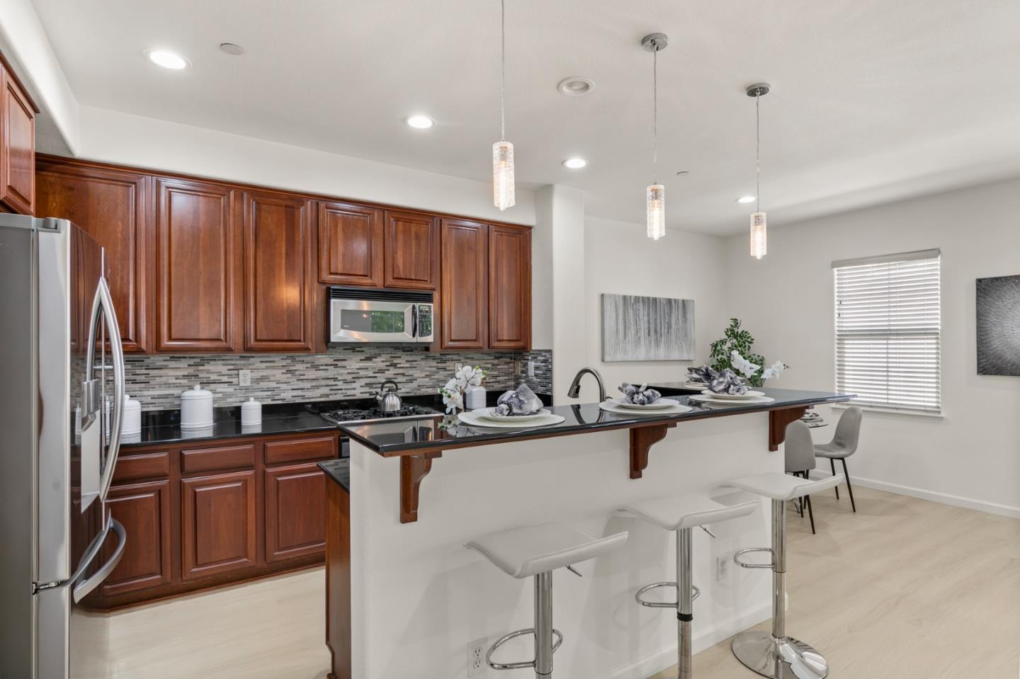 Photo #18: ML82048204 Listing: Photo #18
