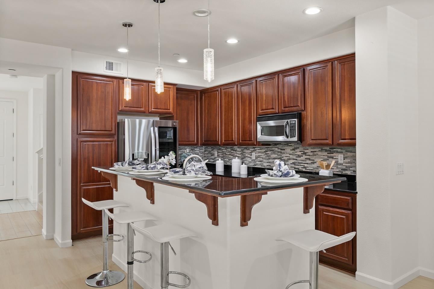Photo #19: ML82048204 Listing: Photo #19