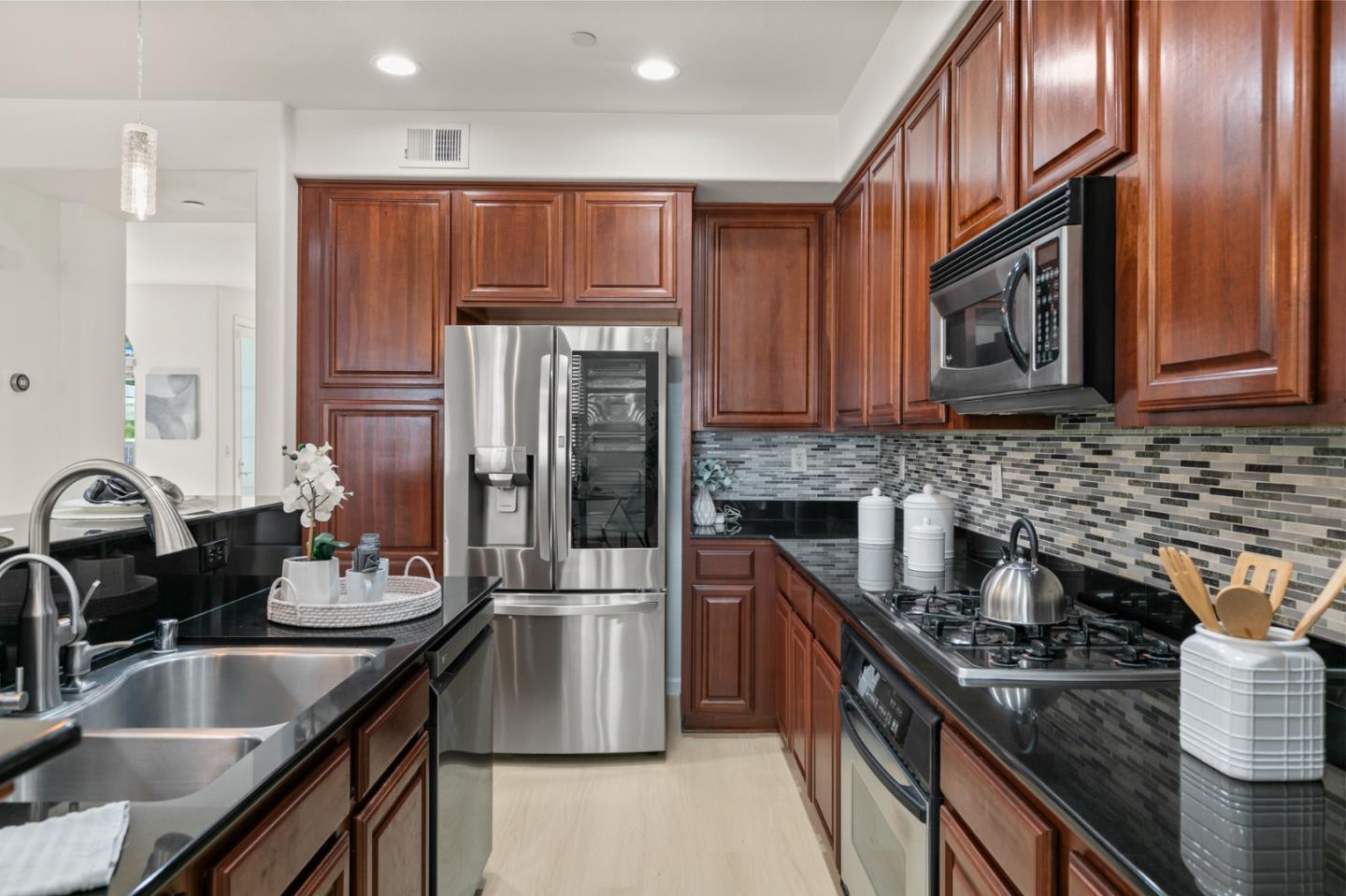 Photo #20: ML82048204 Listing: Photo #20