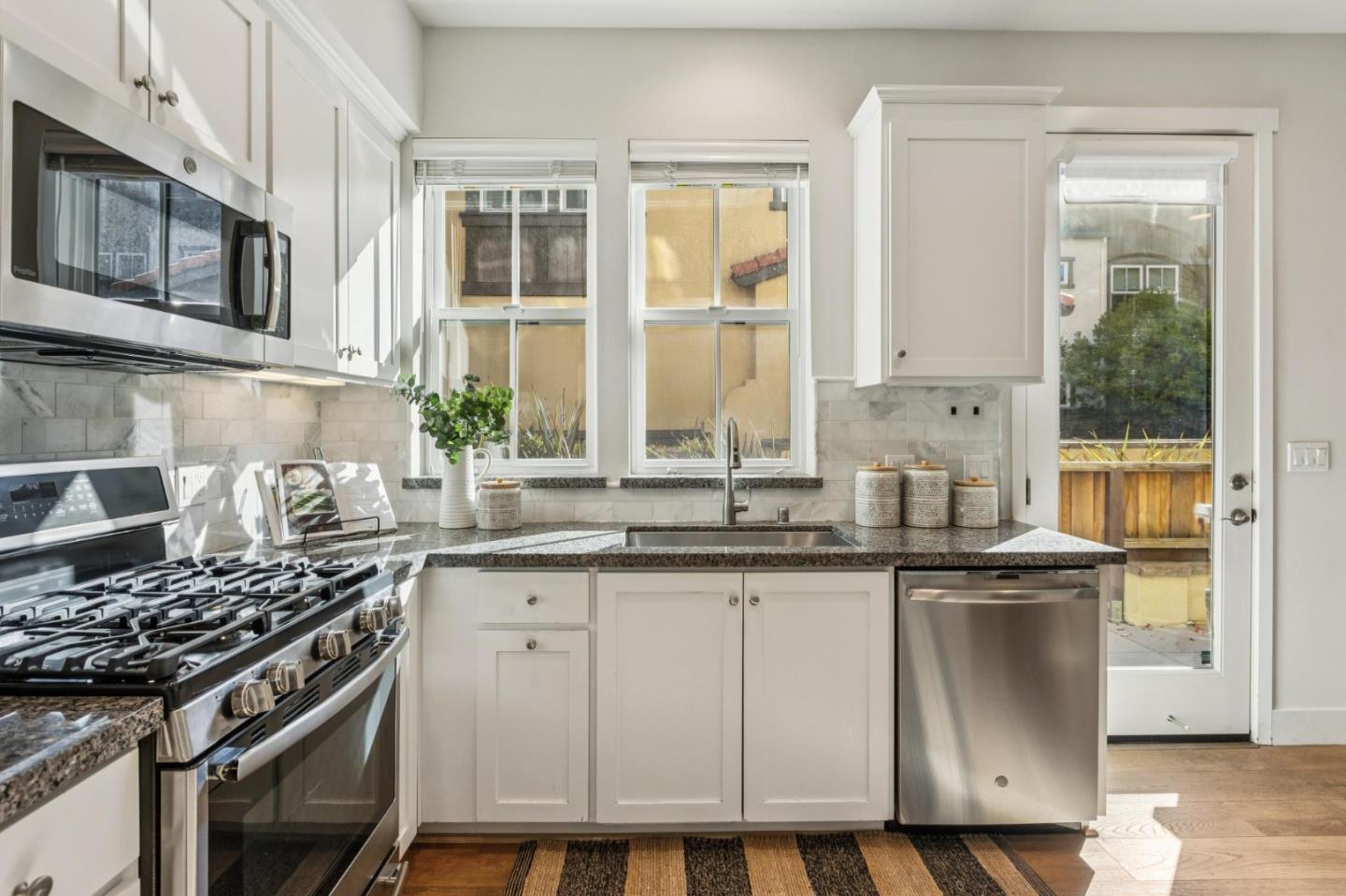 Photo #12: ML82048217 Listing: Photo #12