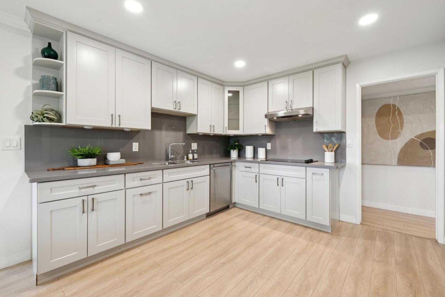 Photo #13: ML82048228 Listing: Photo #13