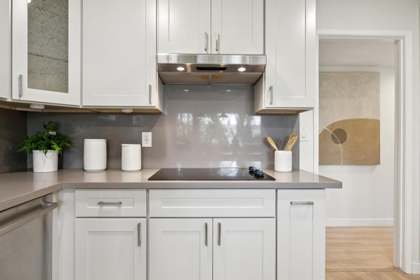 Photo #14: ML82048228 Listing: Photo #14