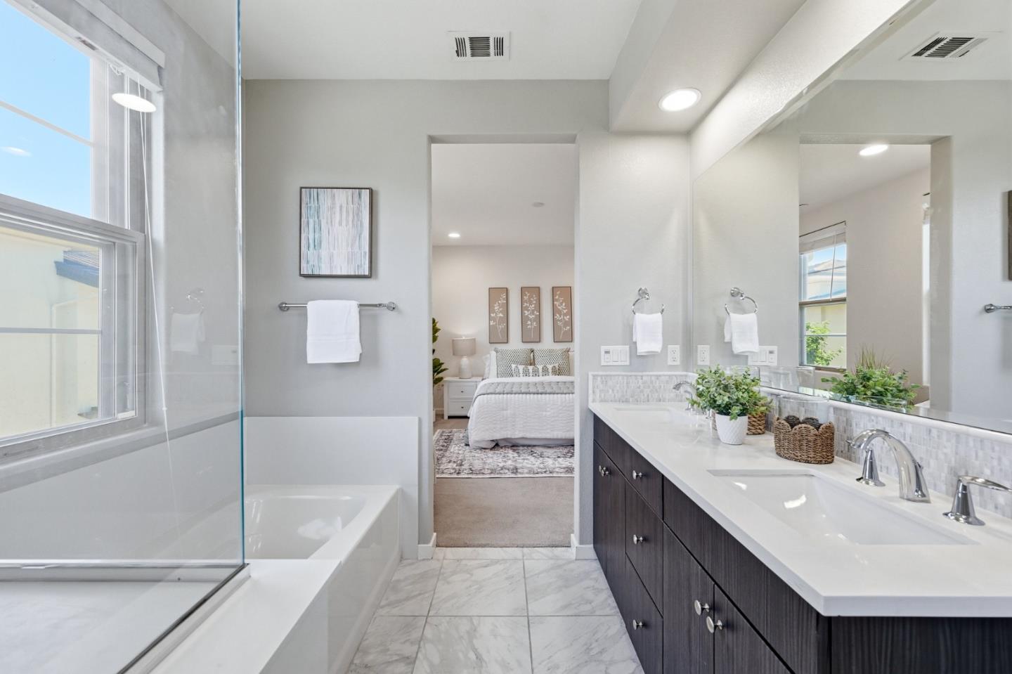 Photo #17: ML82048237 Listing: Photo #17
