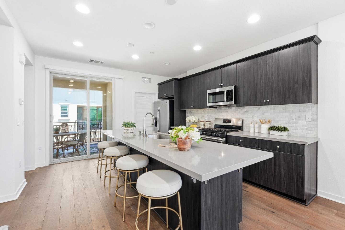 Photo #7: ML82048237 Listing: Photo #7