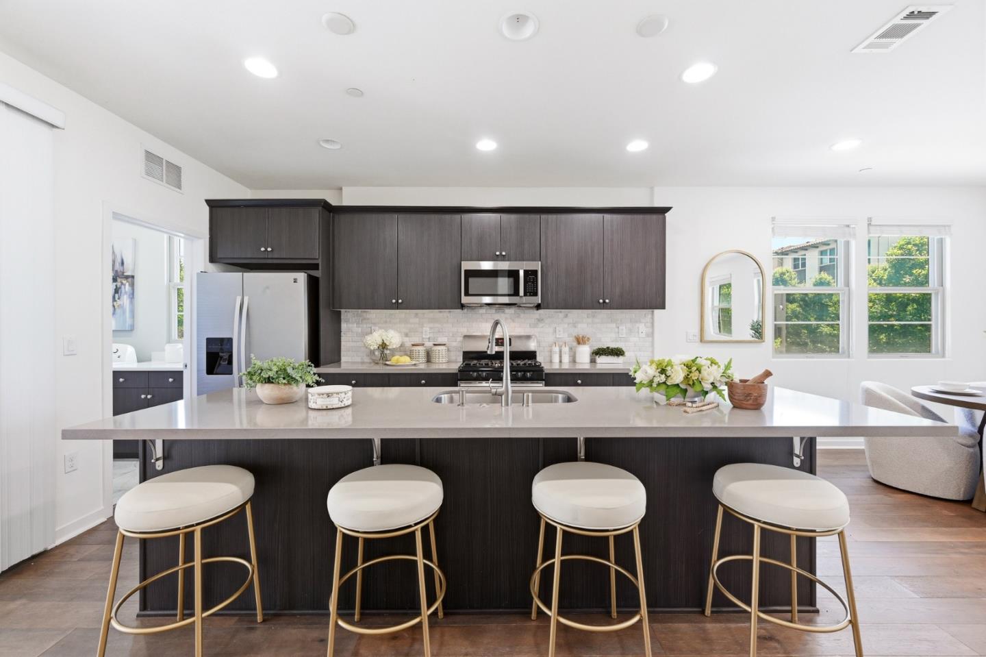 Photo #8: ML82048237 Listing: Photo #8