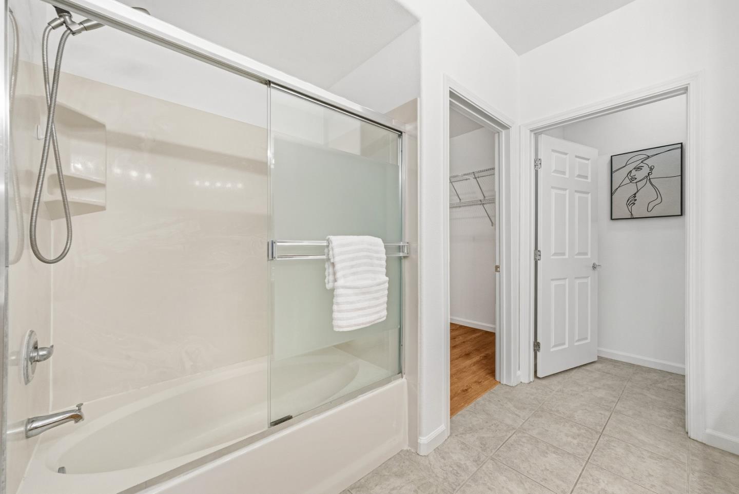 Photo #15: ML82048239 Listing: Photo #15
