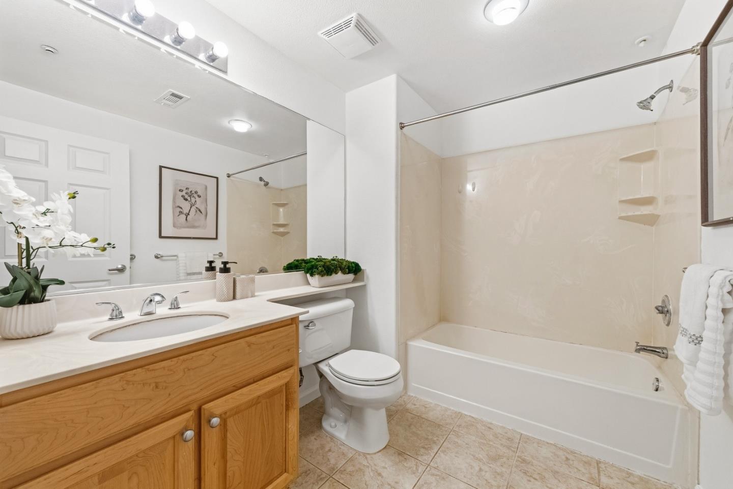 Photo #19: ML82048239 Listing: Photo #19