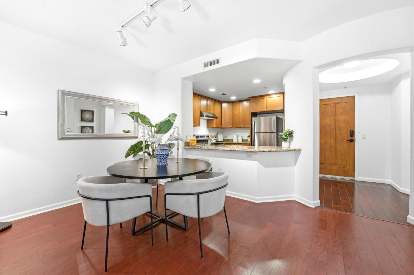 Photo #17: ML82048249 Listing: Photo #17