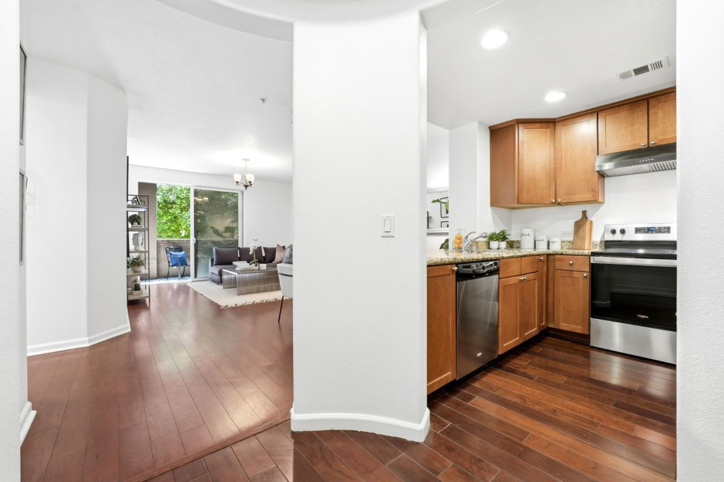 Photo #6: ML82048249 Listing: Photo #6