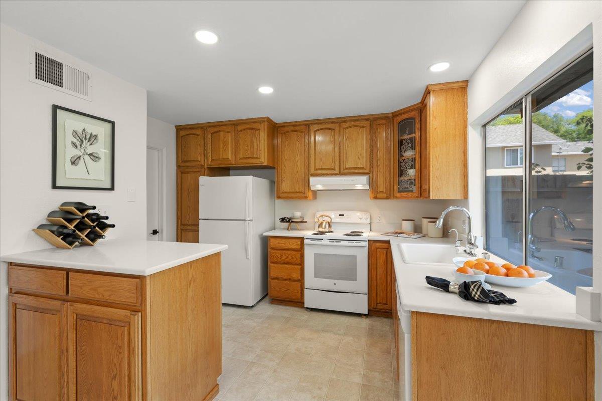 Photo #10: ML82048251 Listing: Photo #10