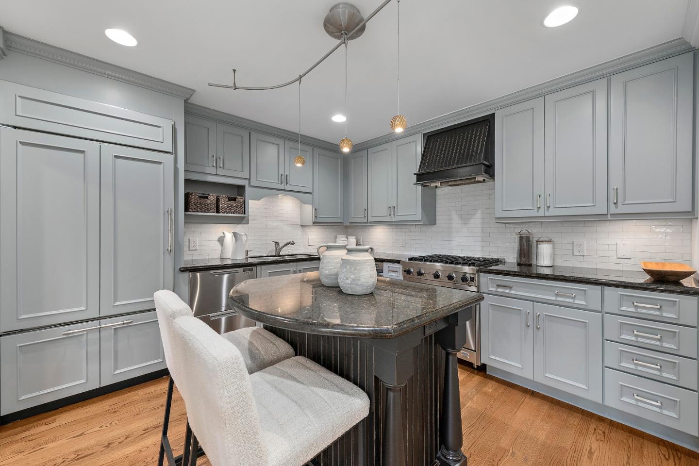 Photo #7: ML82048253 Listing: Photo #7