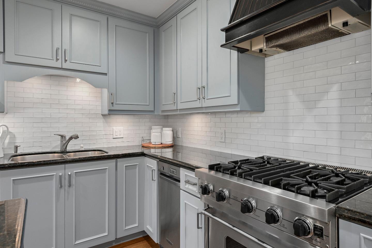 Photo #8: ML82048253 Listing: Photo #8